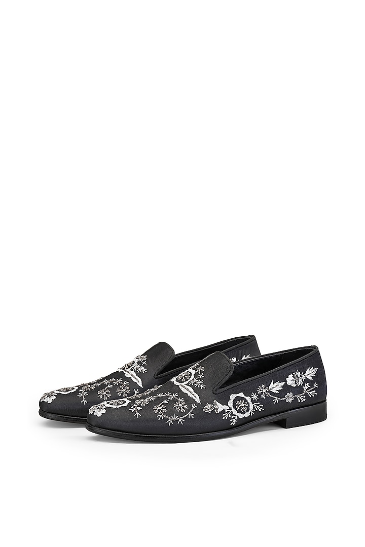 Black & Silver Silk Hand Embroidered Slip-On Shoes by SHUTIQ at Pernia's Pop Up Shop