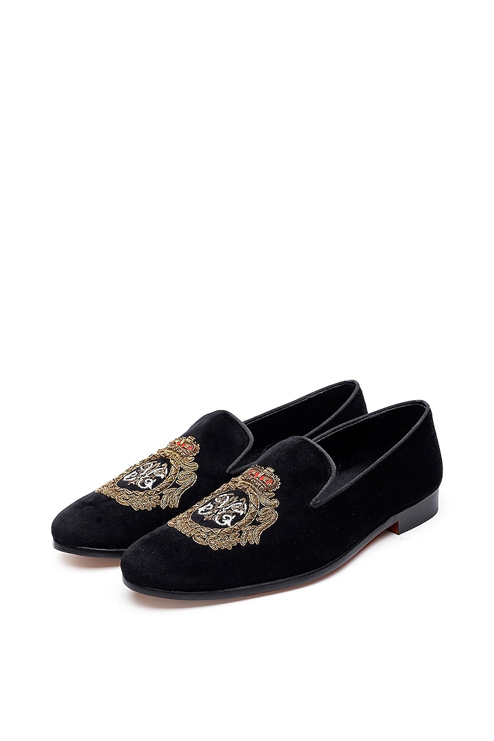 Black Velvet Hand Embroidered Slip-Ons Shoes by SHUTIQ at Pernia's Pop Up Shop