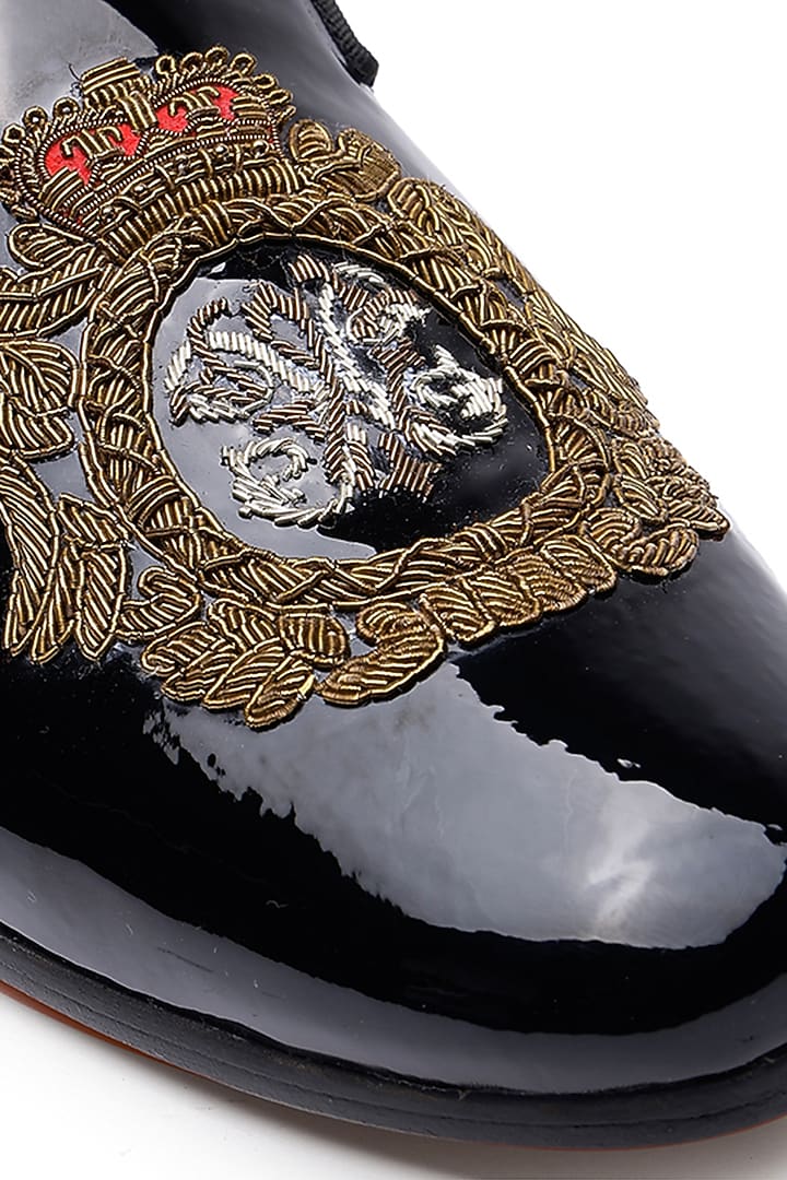 Black Patent Leather Hand Embroidered Slip-Ons Shoes by SHUTIQ at Pernia's Pop Up Shop