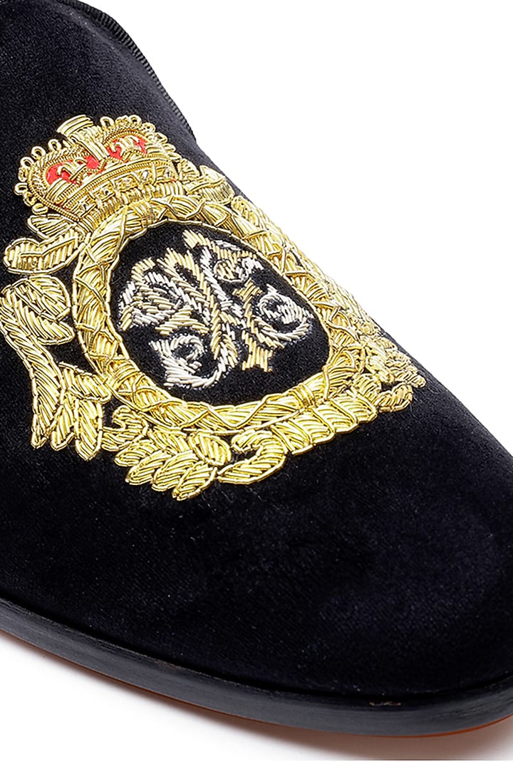 Black Velvet Hand Embroidered Slip-Ons Shoes by SHUTIQ at Pernia's Pop Up Shop