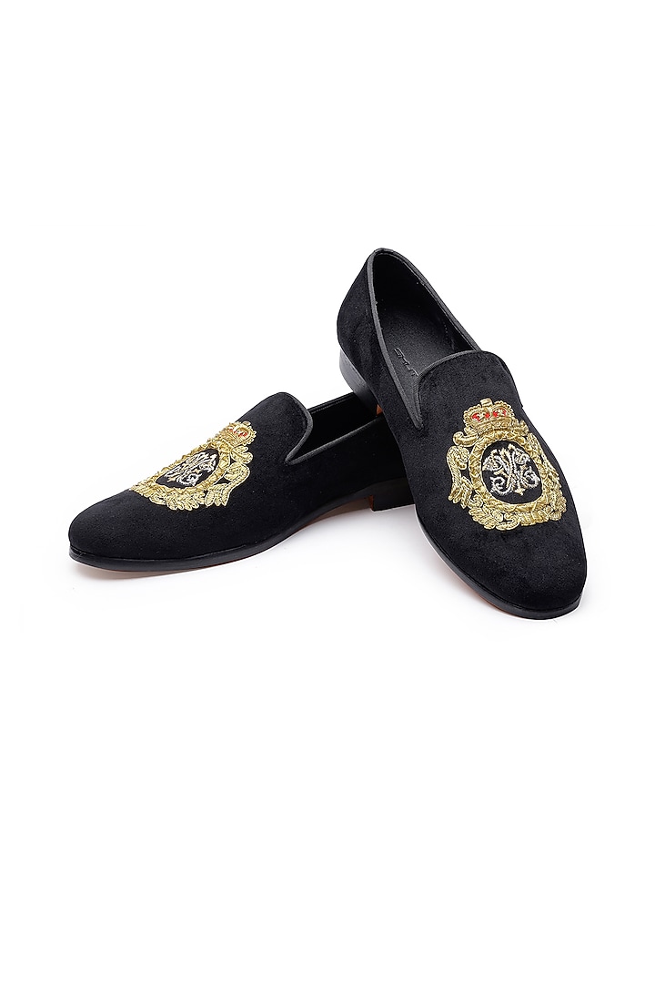 Black Velvet Hand Embroidered Slip-Ons Shoes by SHUTIQ at Pernia's Pop Up Shop