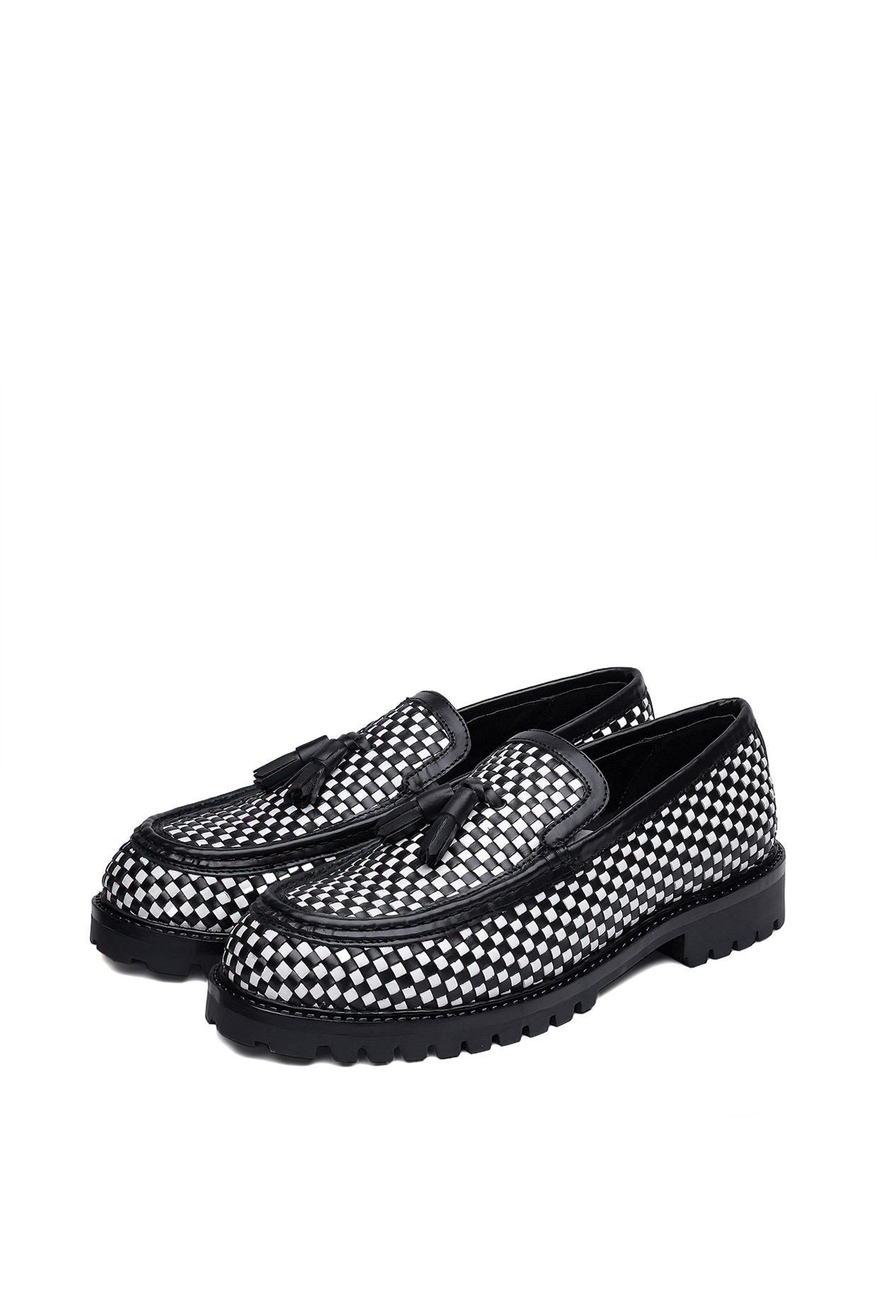 Black & White Woven Leather Slip-On Shoes by SHUTIQ
