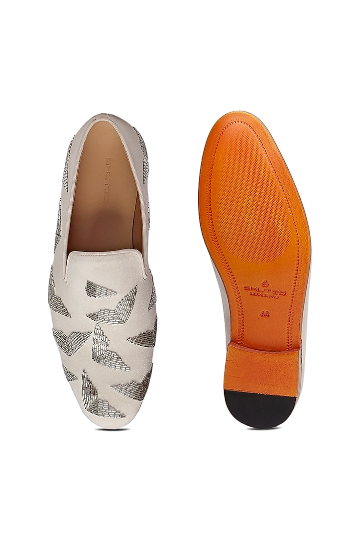 White Velvet Embroidered Slip-On Shoes by SHUTIQ at Pernia's Pop Up Shop