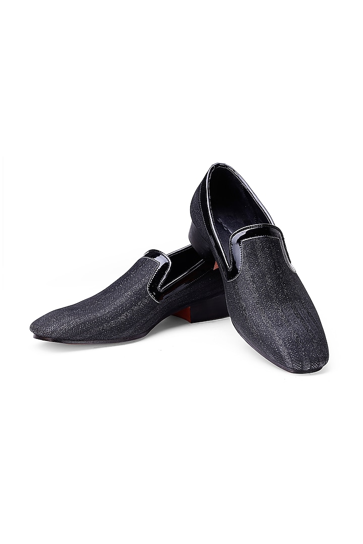 Black Leather Slip-On Shoes by SHUTIQ