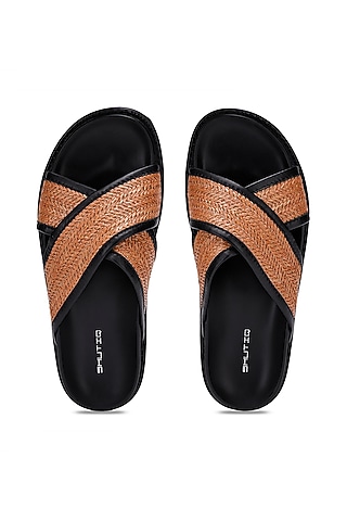 Black & Tan Leather Woven Slippers by SHUTIQ