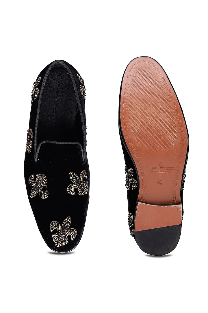 Black Velvet Hand Embroidered Slip-On Shoes by SHUTIQ at Pernia's Pop Up Shop