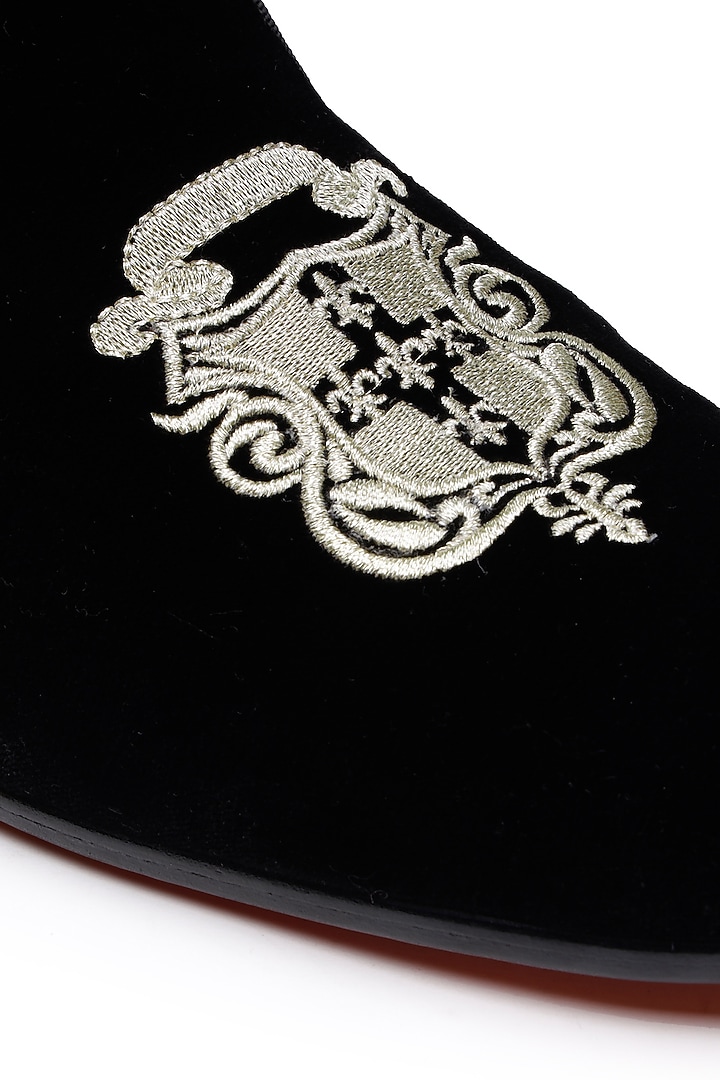 Black Velvet Embroidered Slip-On Shoes by SHUTIQ at Pernia's Pop Up Shop