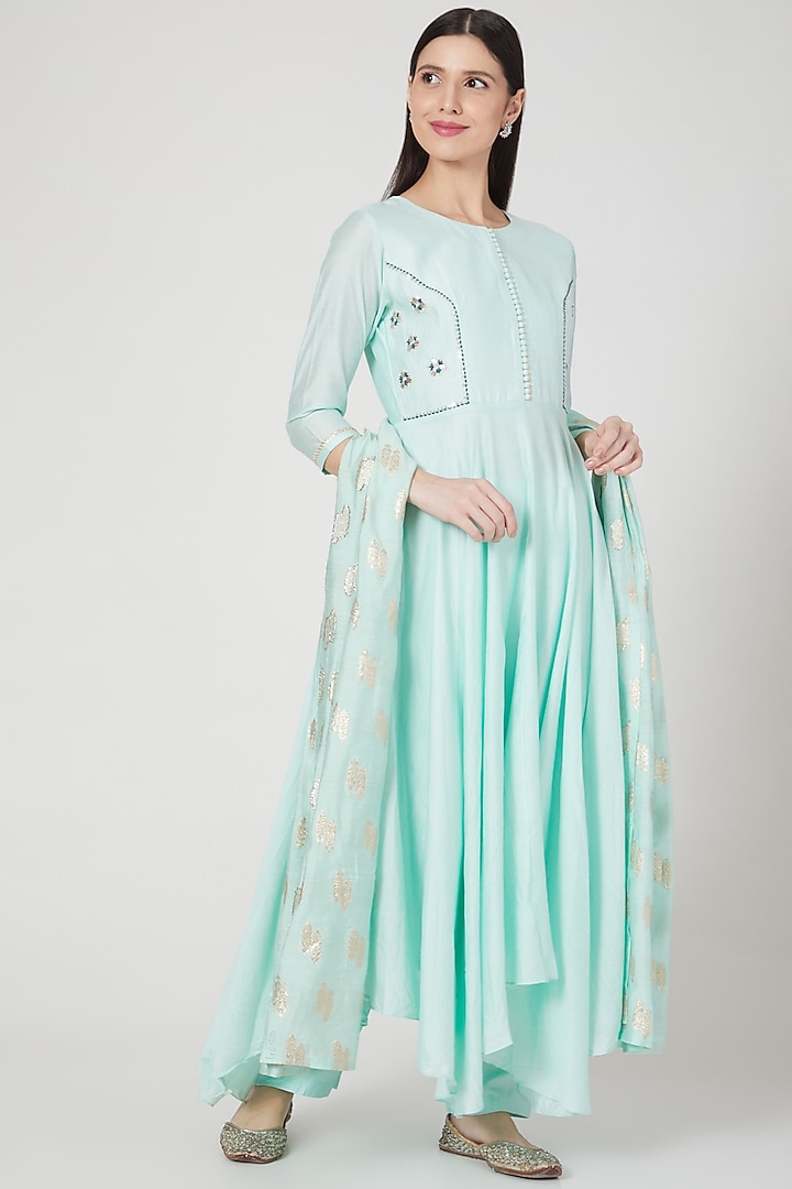 Sky Blue Embellished Kurta Set by Shree Tatvam