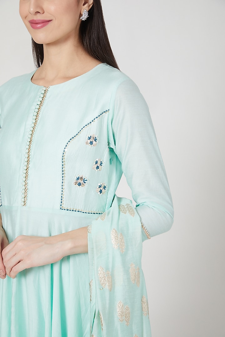 Sky Blue Embellished Kurta Set by Shree Tatvam at Pernia's Pop Up Shop