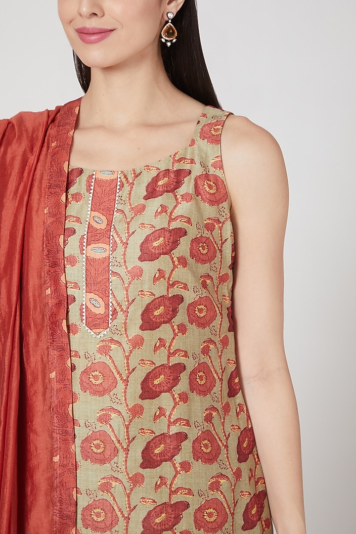Brick Brown Embellished Sharara Set by Shree Tatvam at Pernia's Pop Up Shop