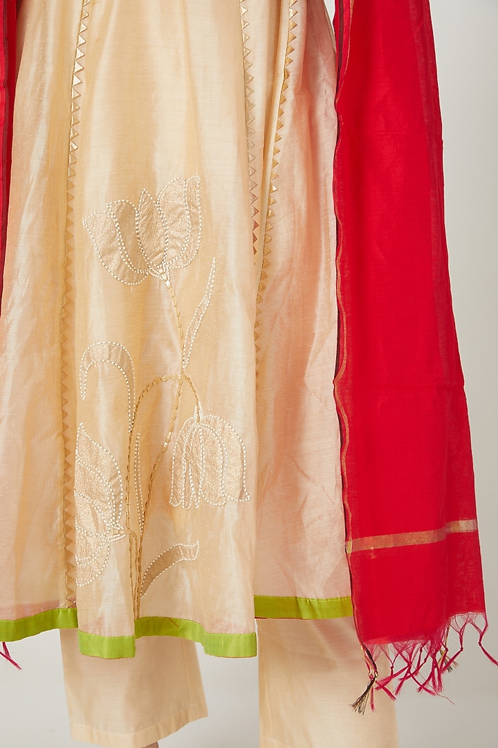 Nude Kurta Set With Handwork by Shree Tatvam at Pernia's Pop Up Shop