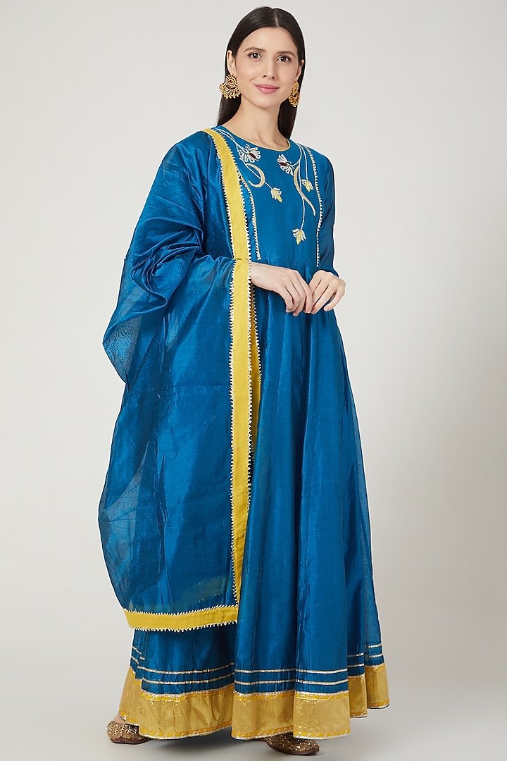 Cobalt Blue Embellished Anarkali Set by Shree Tatvam