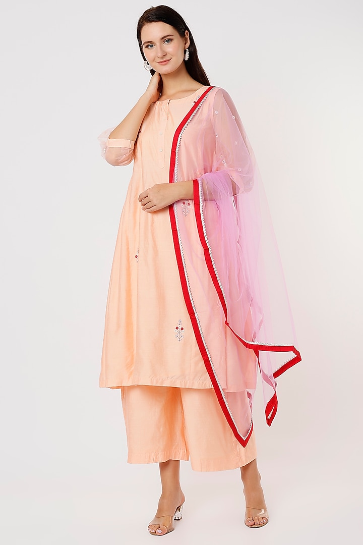 Peach Chanderi Kurta Set by Shree Tatvam