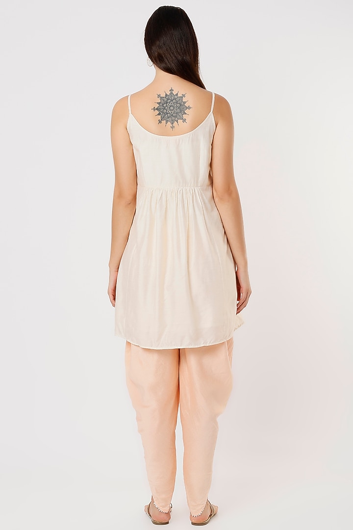 Peach Chanderi Cotton Dhoti Set by Shree Tatvam at Pernia's Pop Up Shop