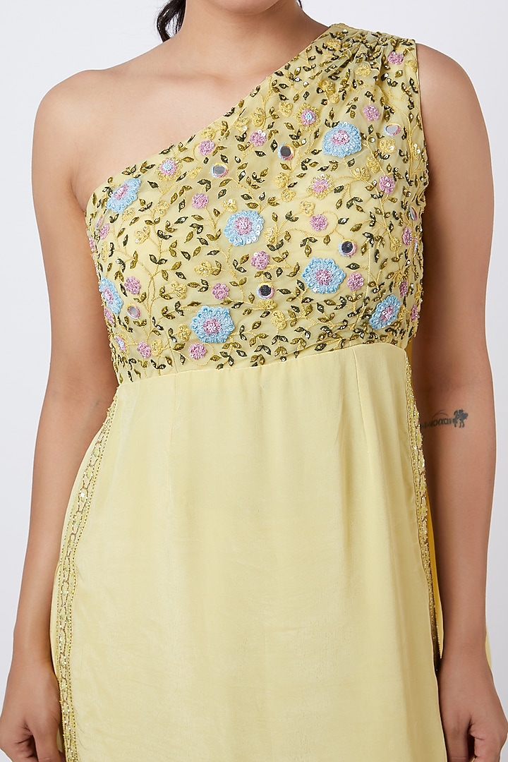 Corn Yellow Embroidered Party Wear Sharara Set by Shweta Aggarwal at Pernia's Pop Up Shop