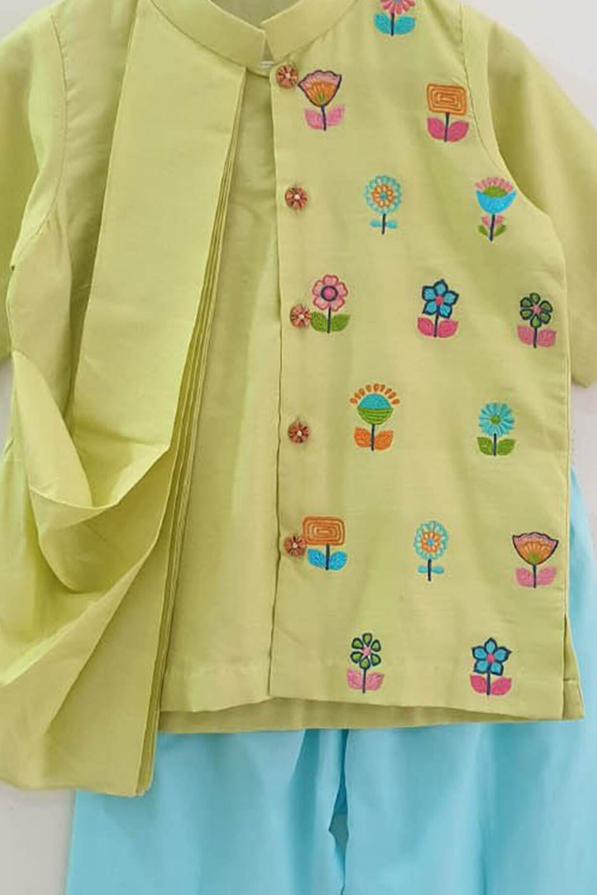 Boy Embroidered Kurta Salwar Set- Sap Green
