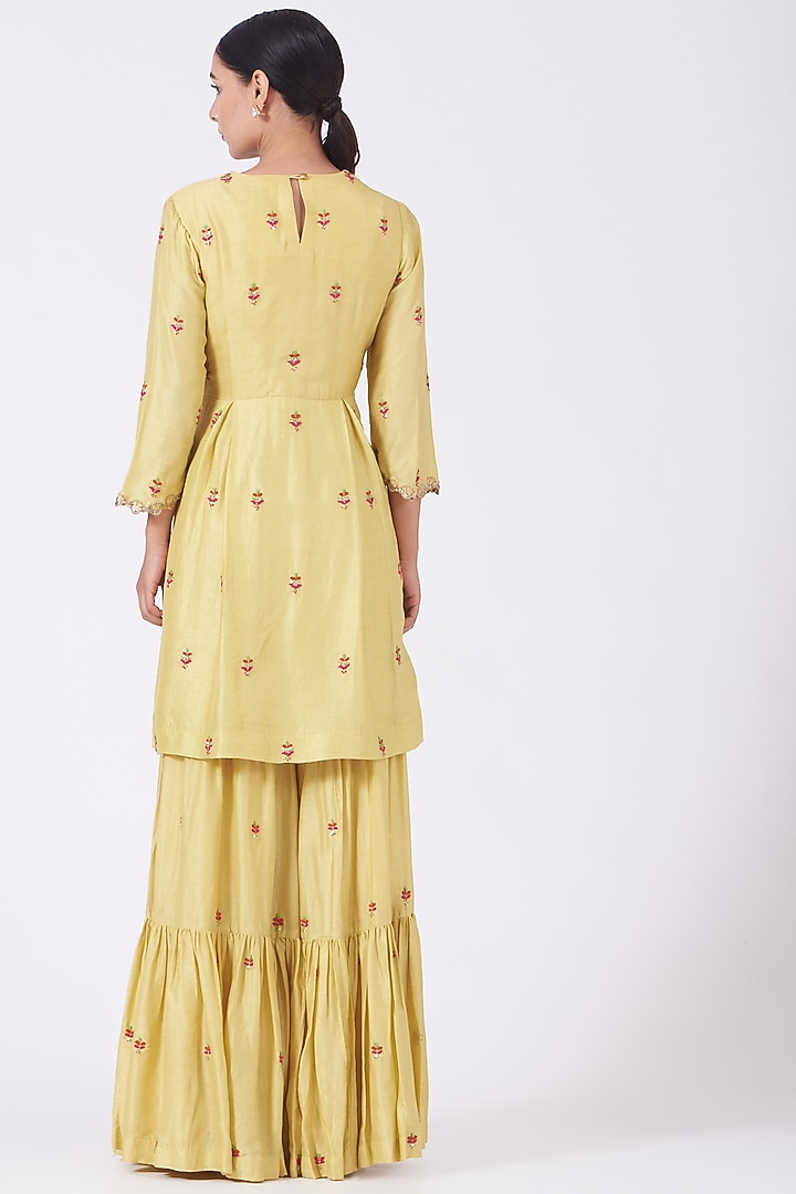 Yellow Embroidered Wedding Sharara Set by Shweta Aggarwal at Pernia's Pop Up Shop