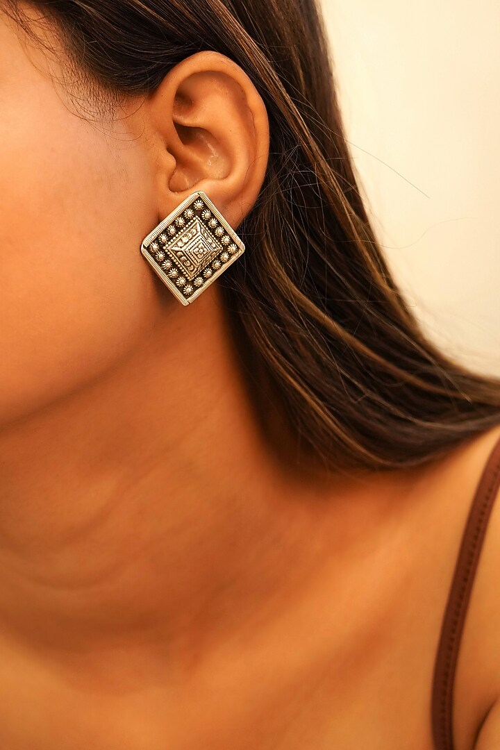 Silver Finish Handcrafted Necklace Set In Sterling Silver by Shyle at Pernia's Pop Up Shop
