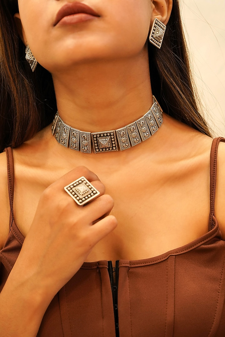 Silver Finish Handcrafted Necklace Set In Sterling Silver by Shyle at Pernia's Pop Up Shop