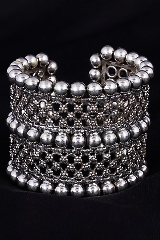 Silver Finish Handcrafted Bracelet In Sterling Silver by Shyle