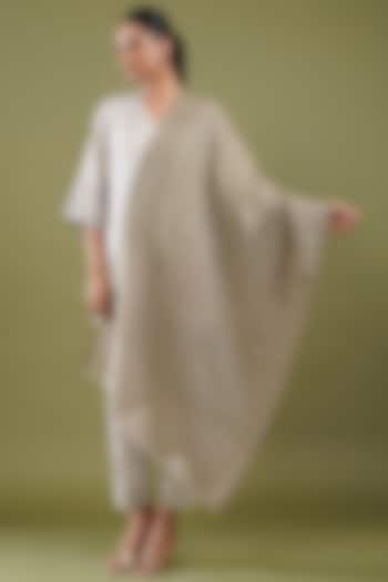 Sage Green Fine Count Wool Checkered Reversible Stole by Shaza at Pernia's Pop Up Shop