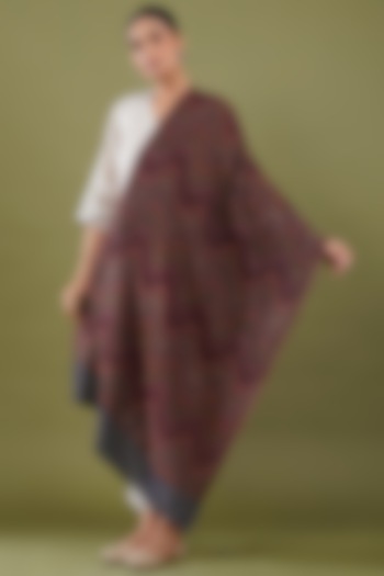 Maroon Wool Blend Stole by Shaza at Pernia's Pop Up Shop