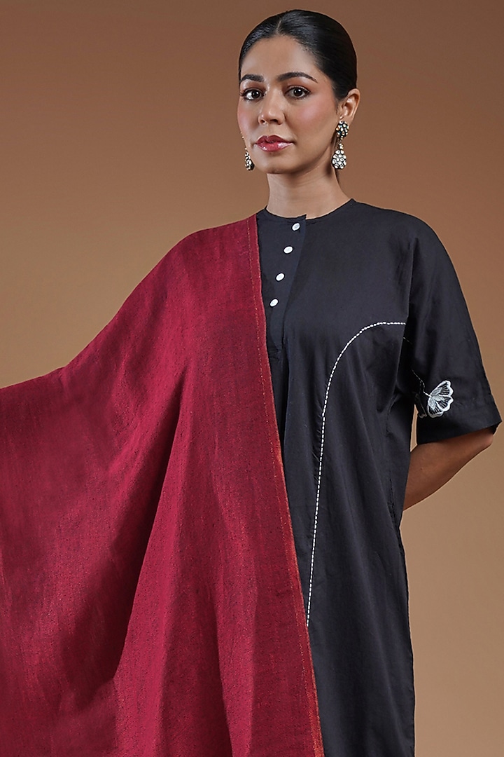 Maroon Fine Count Wool Stole by Shaza at Pernia's Pop Up Shop