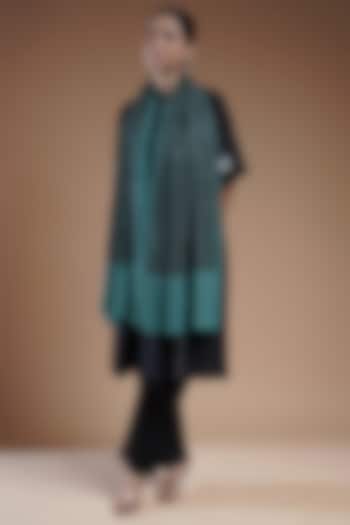 Multi-Colored Wool Blend Abstract Printed Stole by Shaza at Pernia's Pop Up Shop