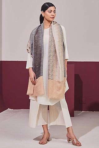 Cream & Charcoal Fine Count Wool Self Weave Ikat Reversible Stole by Shaza