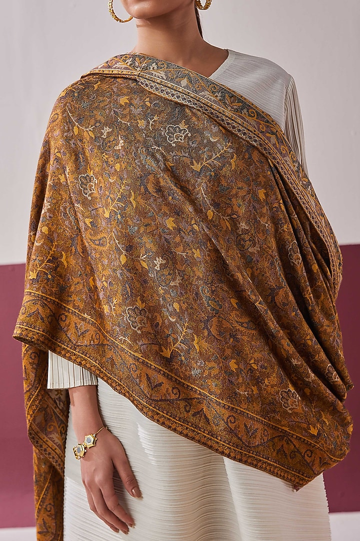 Brown Fine Count Wool Woven Shawl by Shaza at Pernia's Pop Up Shop