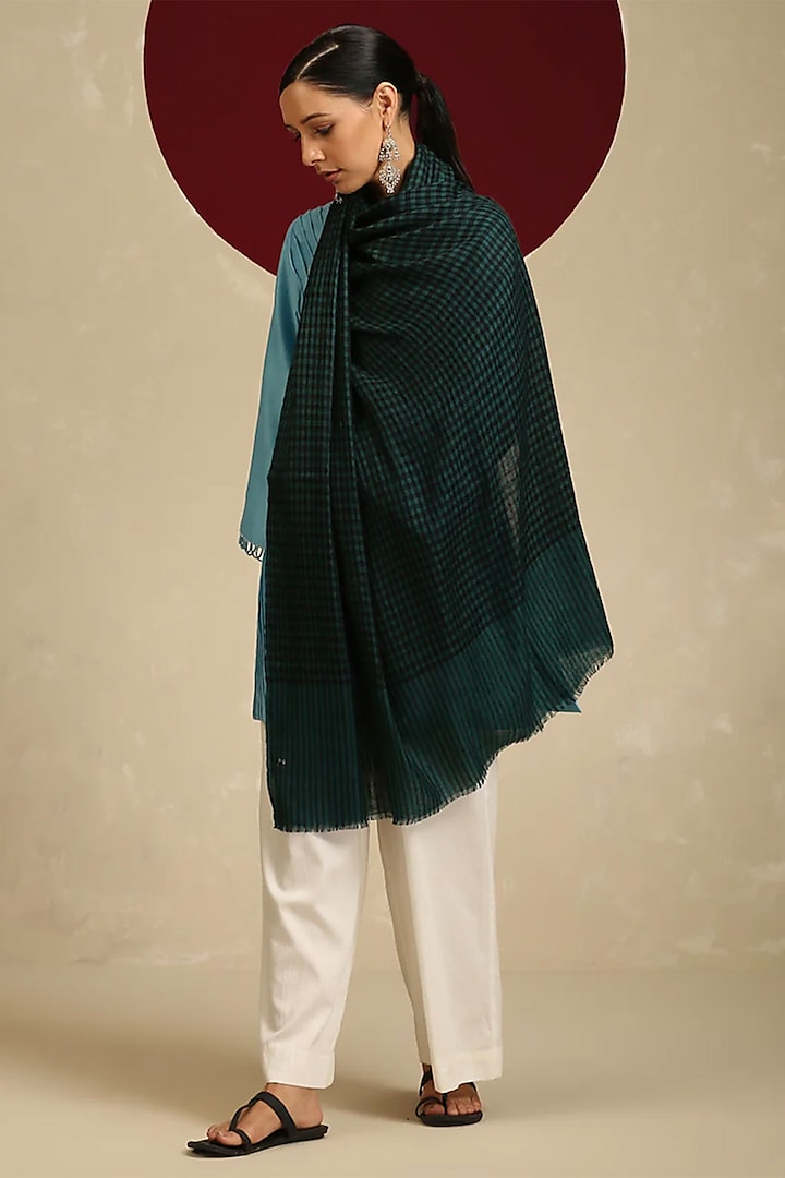 Teal Handloom Pashmina Kashmiri Thread Embroidered Shawl by Shaza