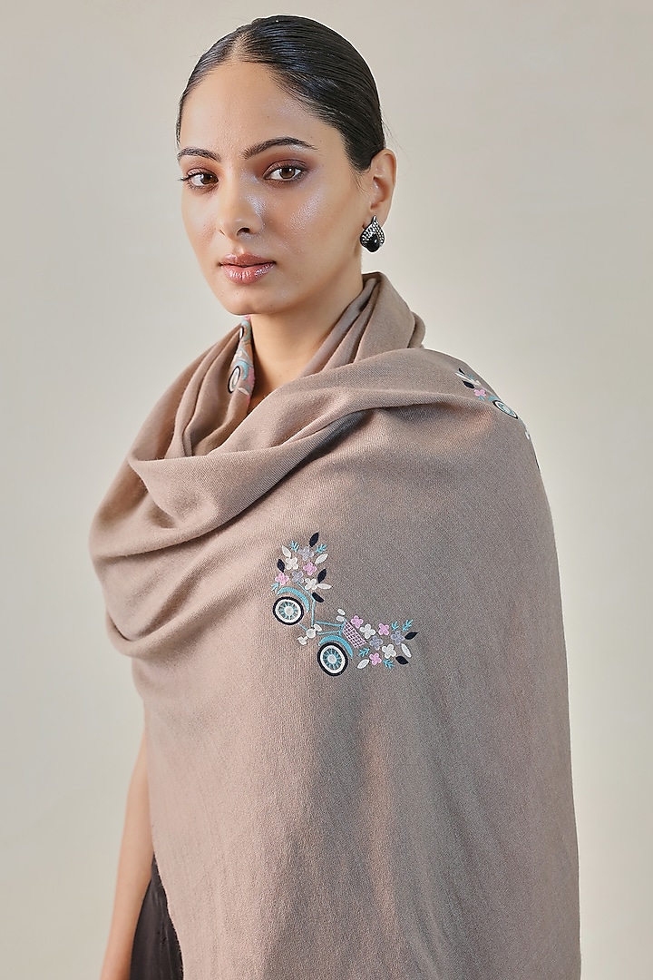 Beige Pashmina Machine Embroidered Stole by Shaza at Pernia's Pop Up Shop