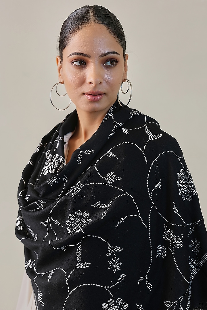 Black Fine Count Wool Hand Embellished Pashmina Stole by Shaza at Pernia's Pop Up Shop
