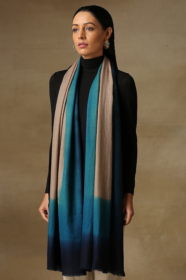 Ocean Blue Pashmina Ombre Stole by Shaza at Pernia's Pop Up Shop