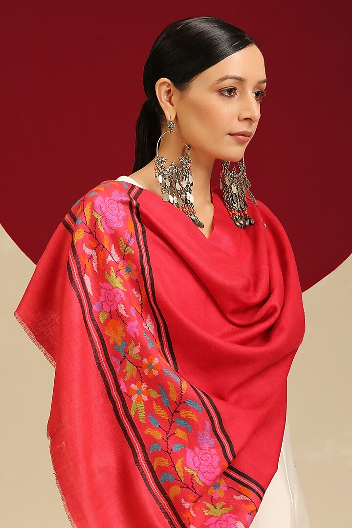 Red Handloom Pashmina Kani Weave Stole by Shaza at Pernia's Pop Up Shop