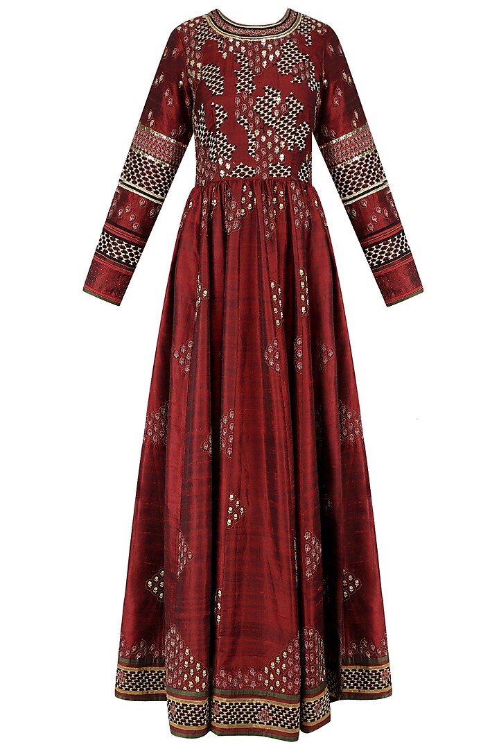 Maroon Embroidered Valley Of Flowers Tunic by Shasha Gaba