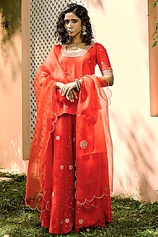 product-color-Red