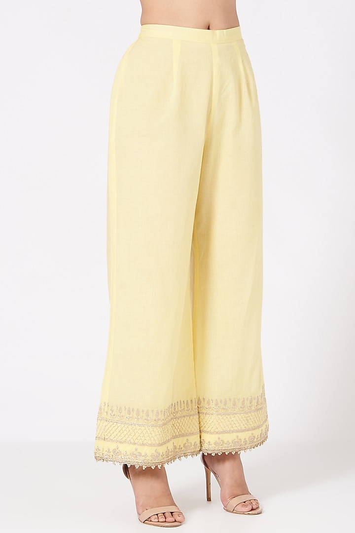 Light Yellow Princess-Cut Long Kurta Set by Sheetal Batra at Pernia's Pop Up Shop