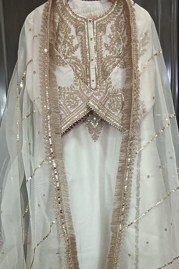 Ivory Pure Silk Chanderi Sitara Embroidered A-Line Kurta Set by Sheetal Batra at Pernia's Pop Up Shop