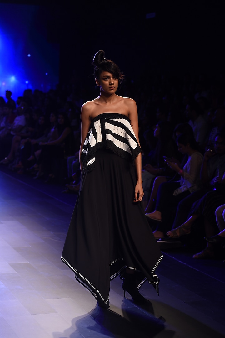 White and Black Off Shoulde Top by 431-88 By Shweta Kapur