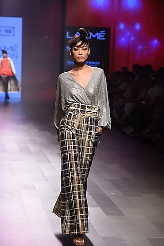 Dusty Gold Fringed Loose Top by 431-88 By Shweta Kapur