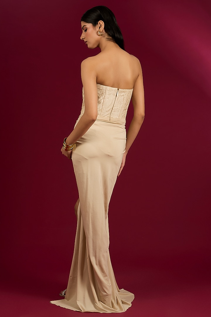 Pearled Ivory Brocade Metal Embroidered Reception Gown Saree by Shantnu & Nikhil at Pernia's Pop Up Shop