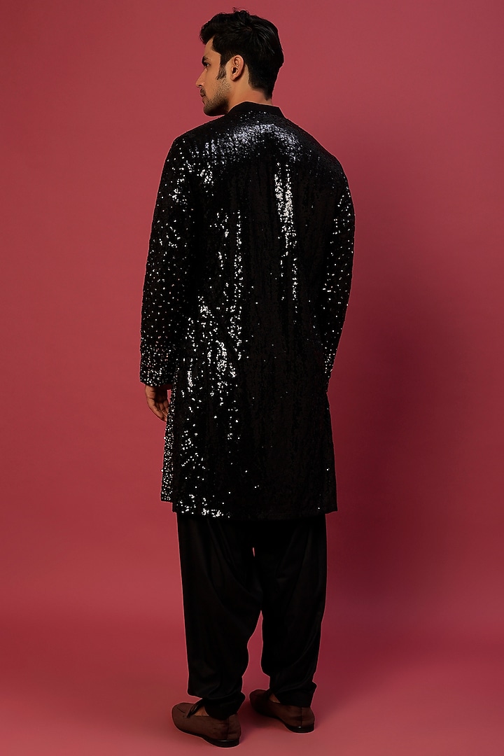 Black Georgette Sequins Embroidered Kurta Set by sharad raghav men at Pernia's Pop Up Shop