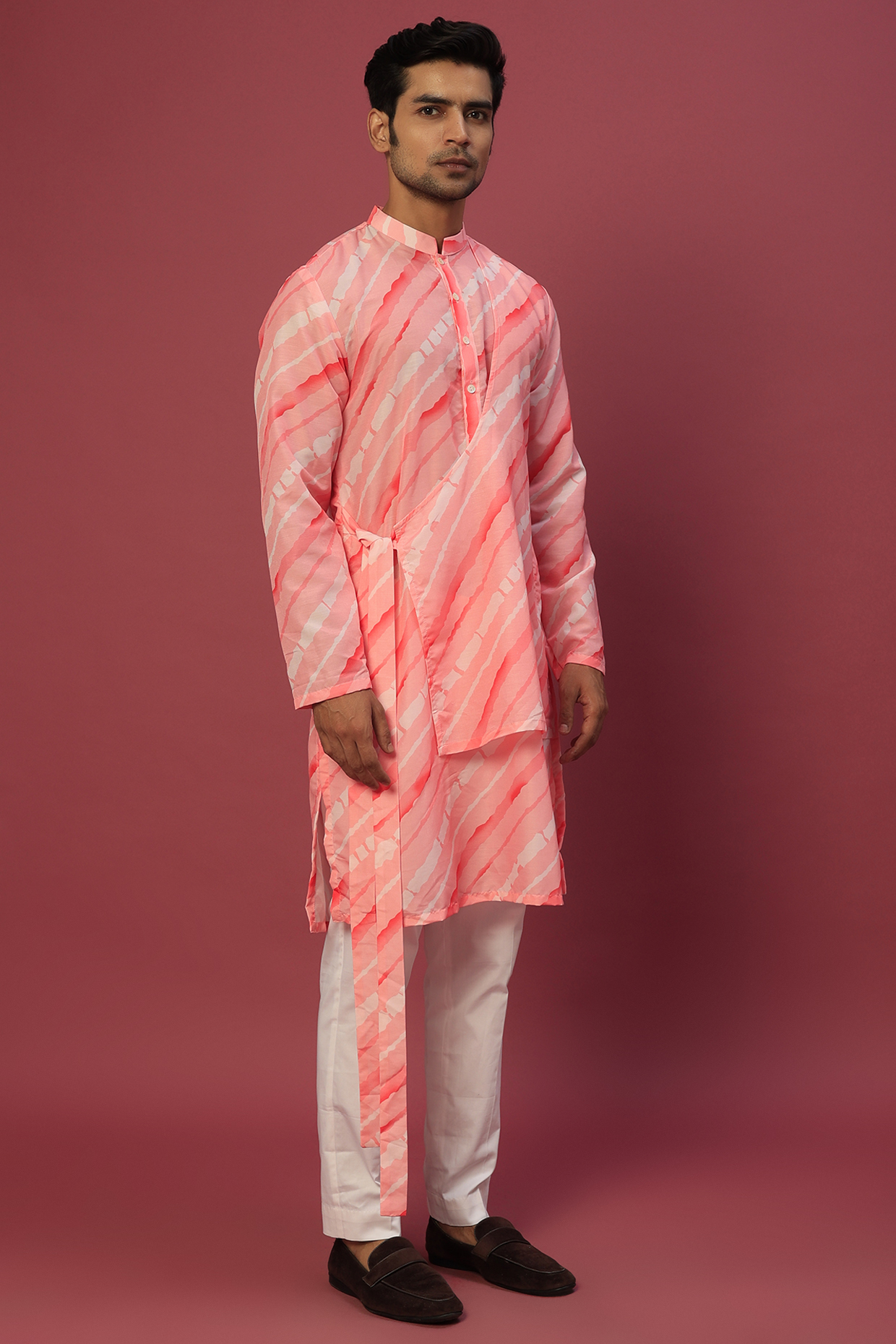 Pink Printed Kurta Set by sharad raghav men at Pernia's Pop Up Shop