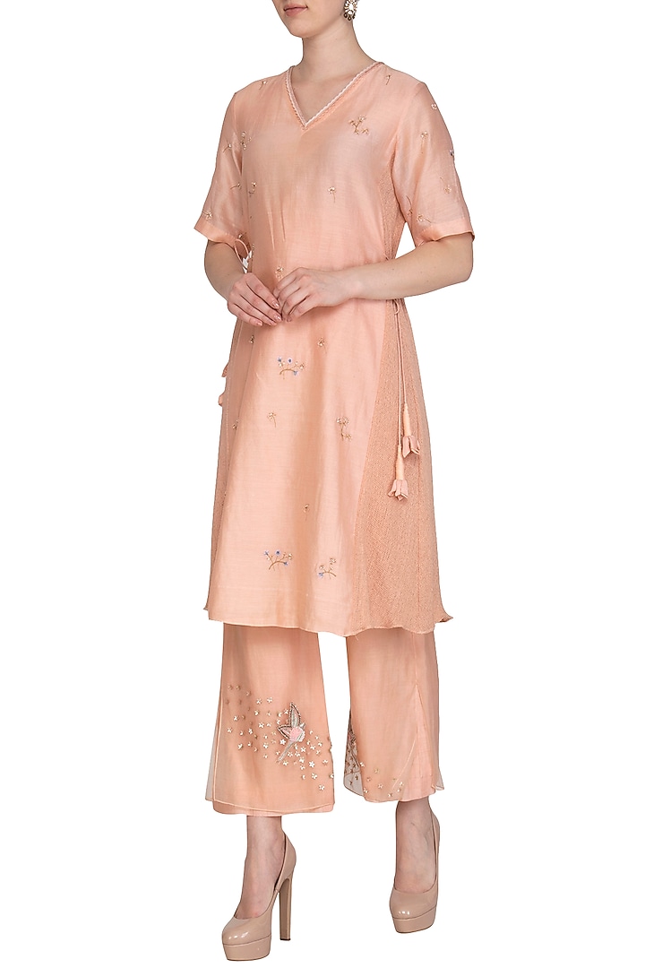 Hazelnut Embroidered Kurta With Pants by Show Shaa at Pernia's Pop Up Shop
