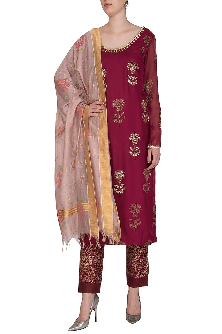 Wine Embroidered Printed Tunic Set by Show Shaa at Pernia's Pop Up Shop
