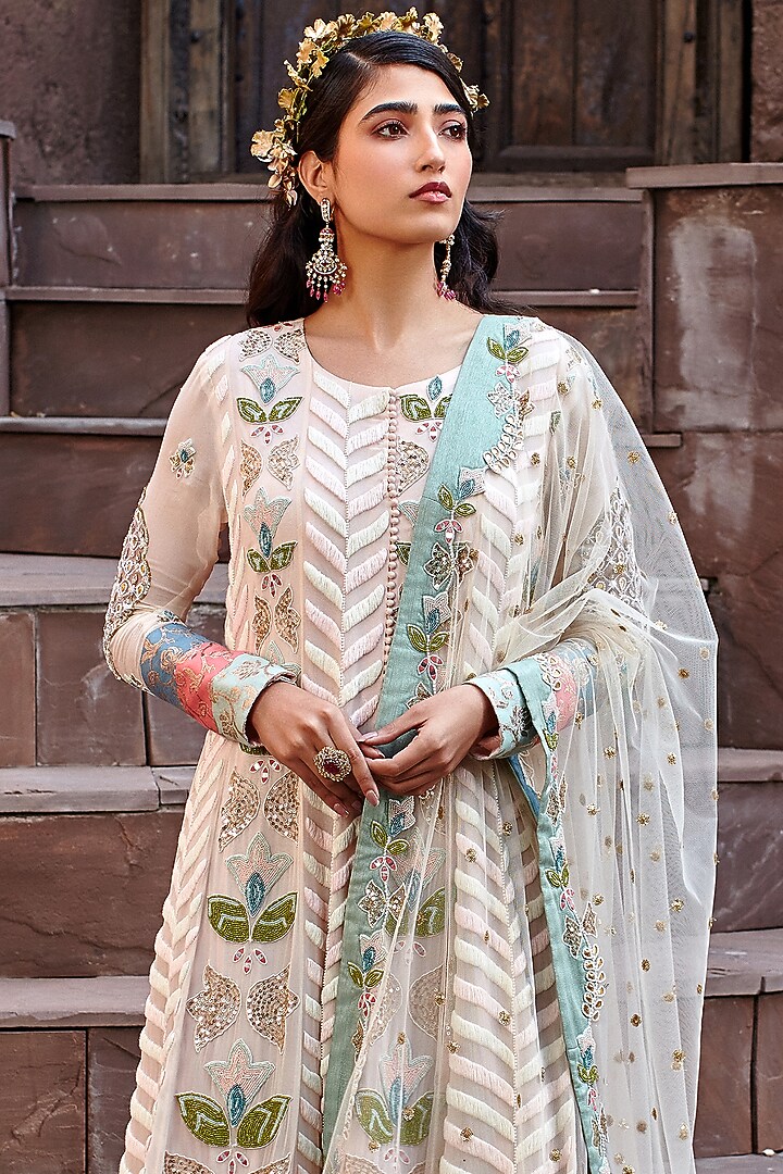Powder Pink Embroidered Wedding Anarkali Set by Shweta Aggarwal at Pernia's Pop Up Shop
