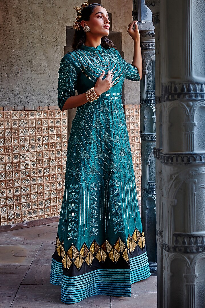 Emerald Green Embroidered Bridal Anarkali Set by Shweta Aggarwal at Pernia's Pop Up Shop