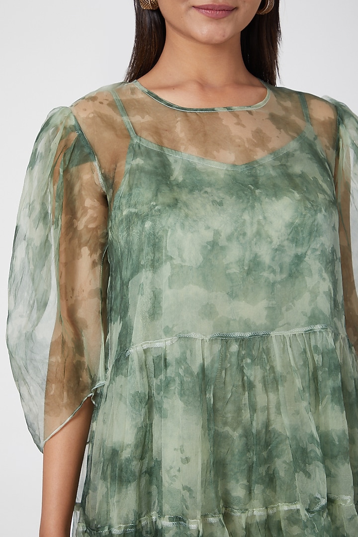 Green Printed Vacation Dress by SIDDHARTHA BANSAL at Pernia's Pop Up Shop