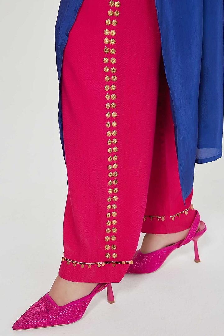 Ink Blue Habutai Silk Hand Embroidered Kurta Set by SIDDHARTHA BANSAL at Pernia's Pop Up Shop